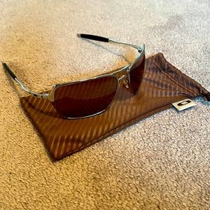 Oakley sunglasses